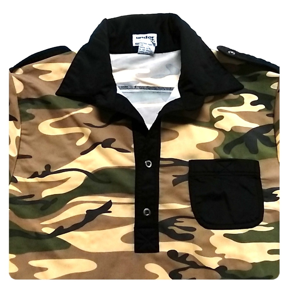 Under Gear men's camouflaged green t-shirt Sz S